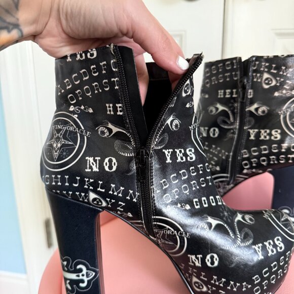 Too Fast Gothic Ouija Platform Heel Boots - Picture 6 of 10